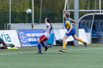 Bild 68 - wBJ Hamburger SV 2 - Victoria 1 : Ergebnis: 0:1